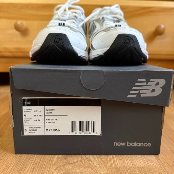New Balance 530 Sneakers - Picture 4 of 8